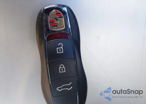 2023 Porsche Macan T из США, поврежденный, VIN WP1AA2A56PLB09934